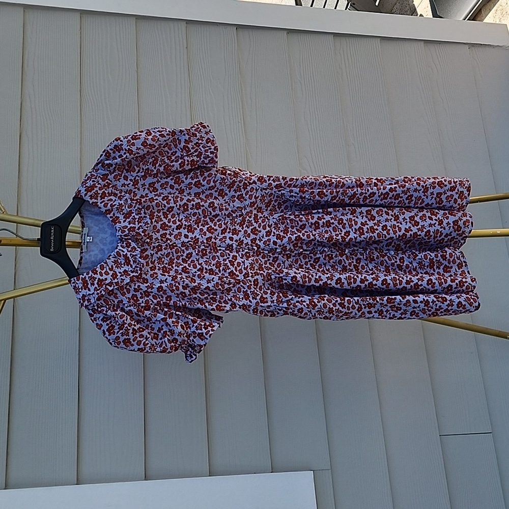 Puff sleeves buttoned front dress size 6